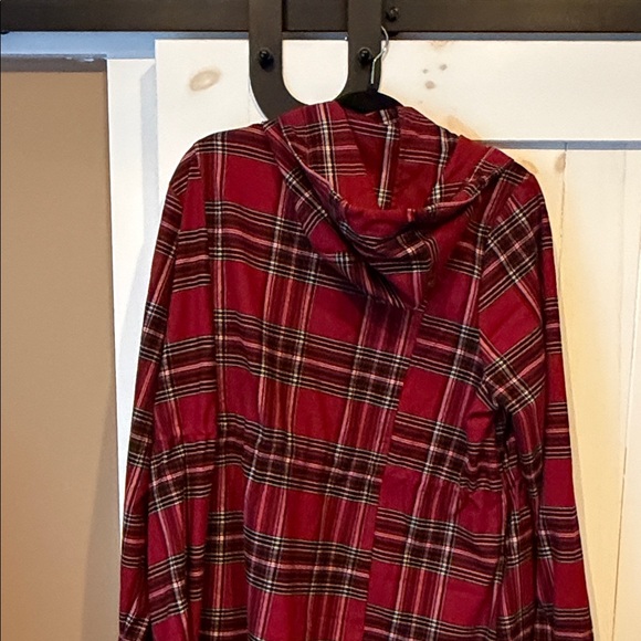 Torrid Red Plaid Anorak Jacket with hood - Picture 5 of 6